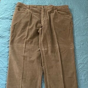 Orvis  Signature Collection Men’s Size 40x32 Corduroy Pants Olive Green